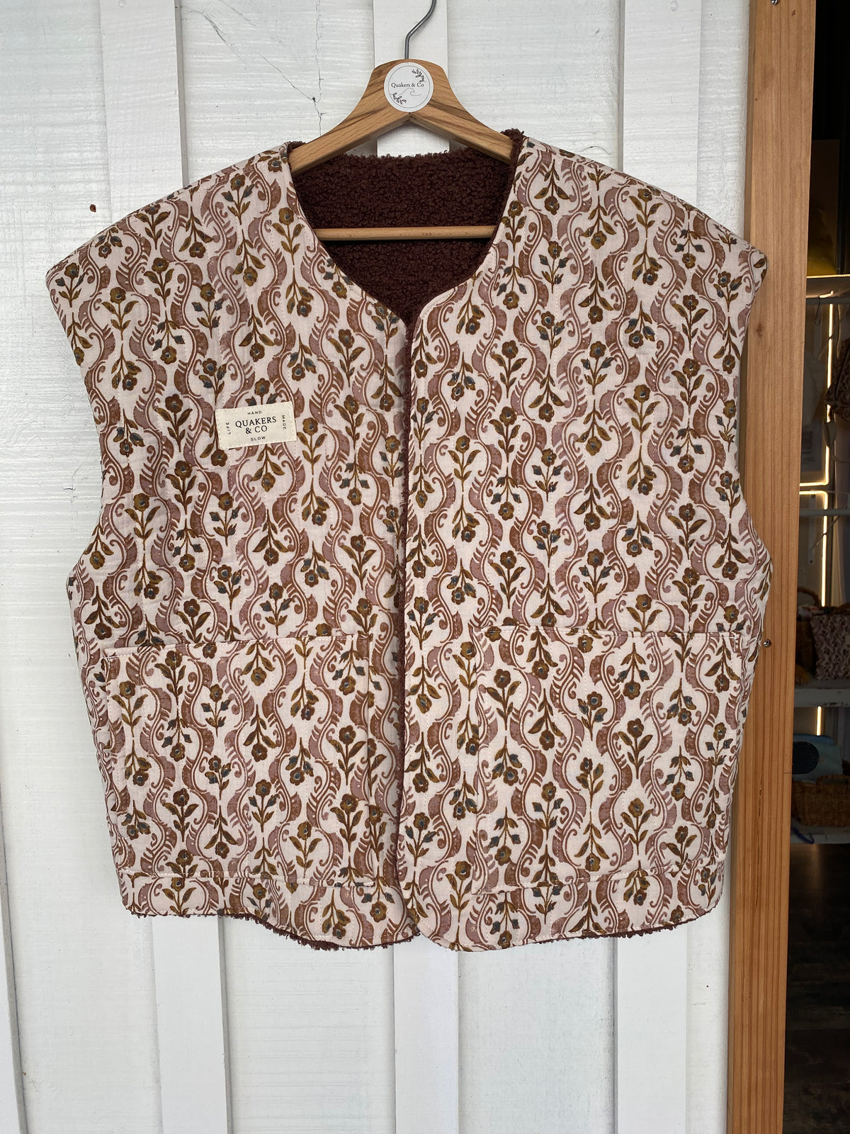 Gilet Suzanne - bouclette marron et gaze de coton matelassée