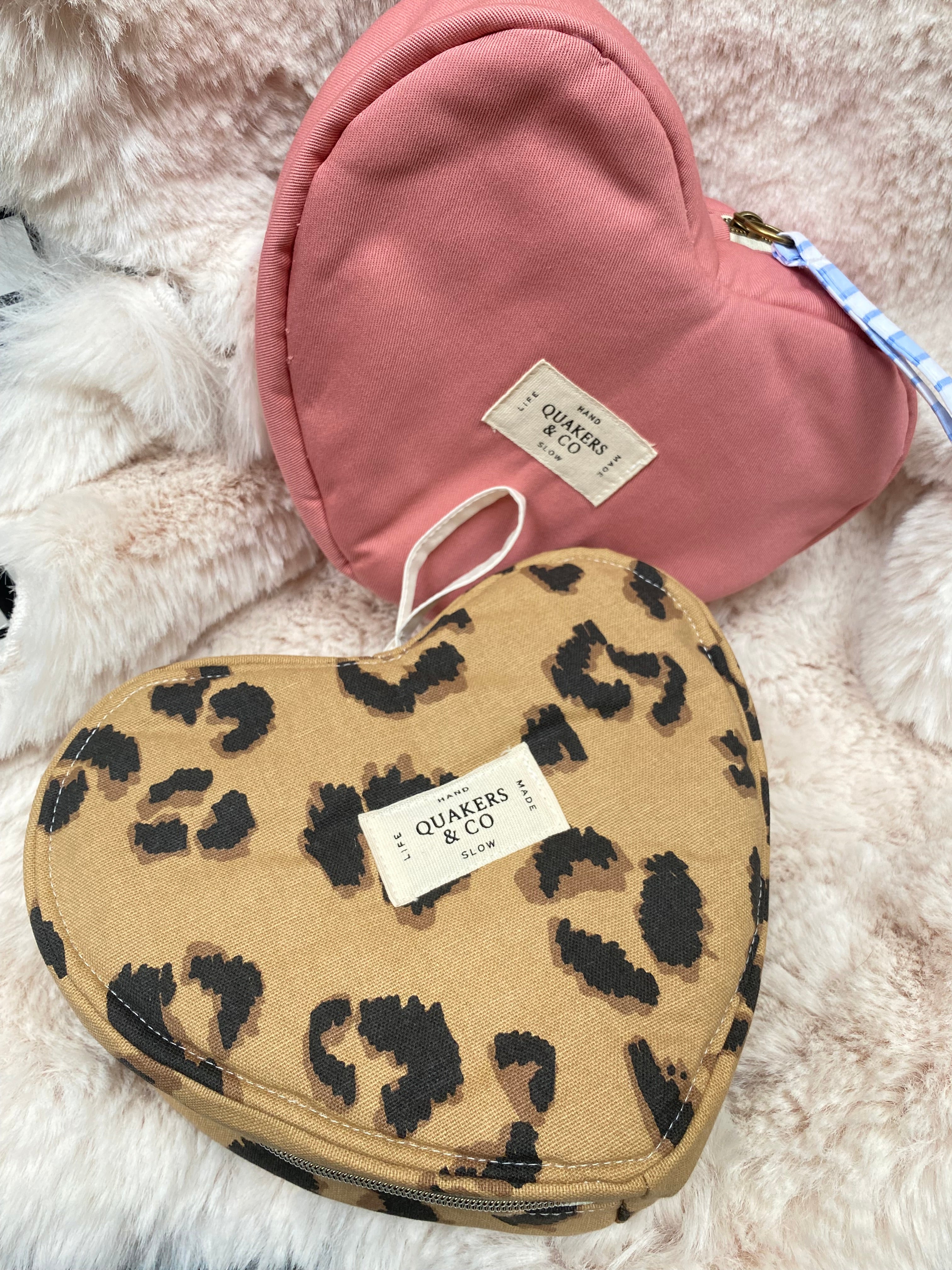 Trousse coeur - Broderie signature artisanale - Léo