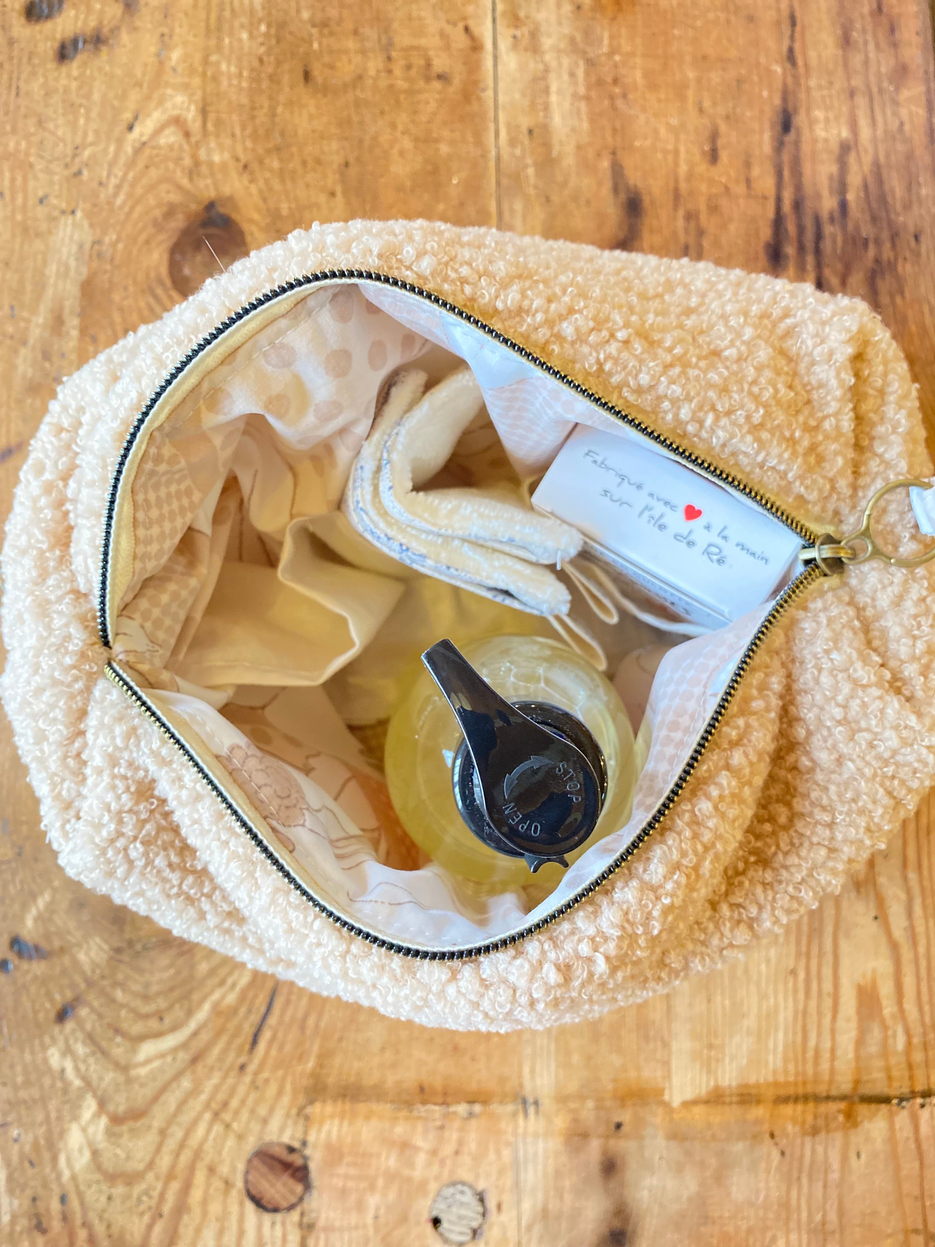 Trousse de toilette rectangulaire à 3 poches