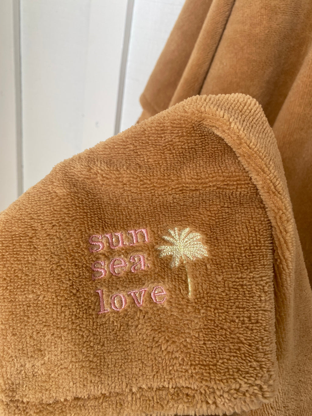 ALMA - Poncho en éponge rose/rouge - sortie de bain, plage, piscine (Copie)
