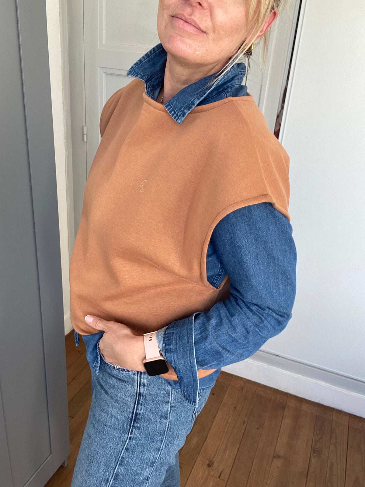 Pull SOFIA - camel, broderie ethnique